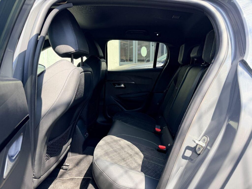 NEW PEUGEOT - 208  1.2 hybrid GT 145cv e-dcs 6#RETROCAMERA!