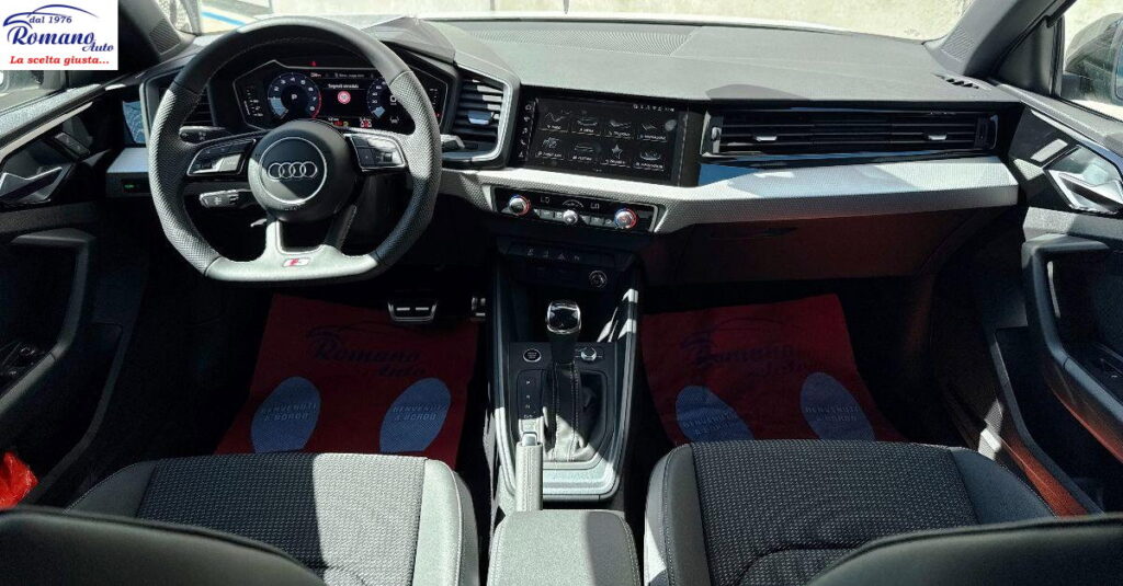 AUDI - A1 Sportback 30 TFSI S tronic Identity Black#S-LINE INTERNO!