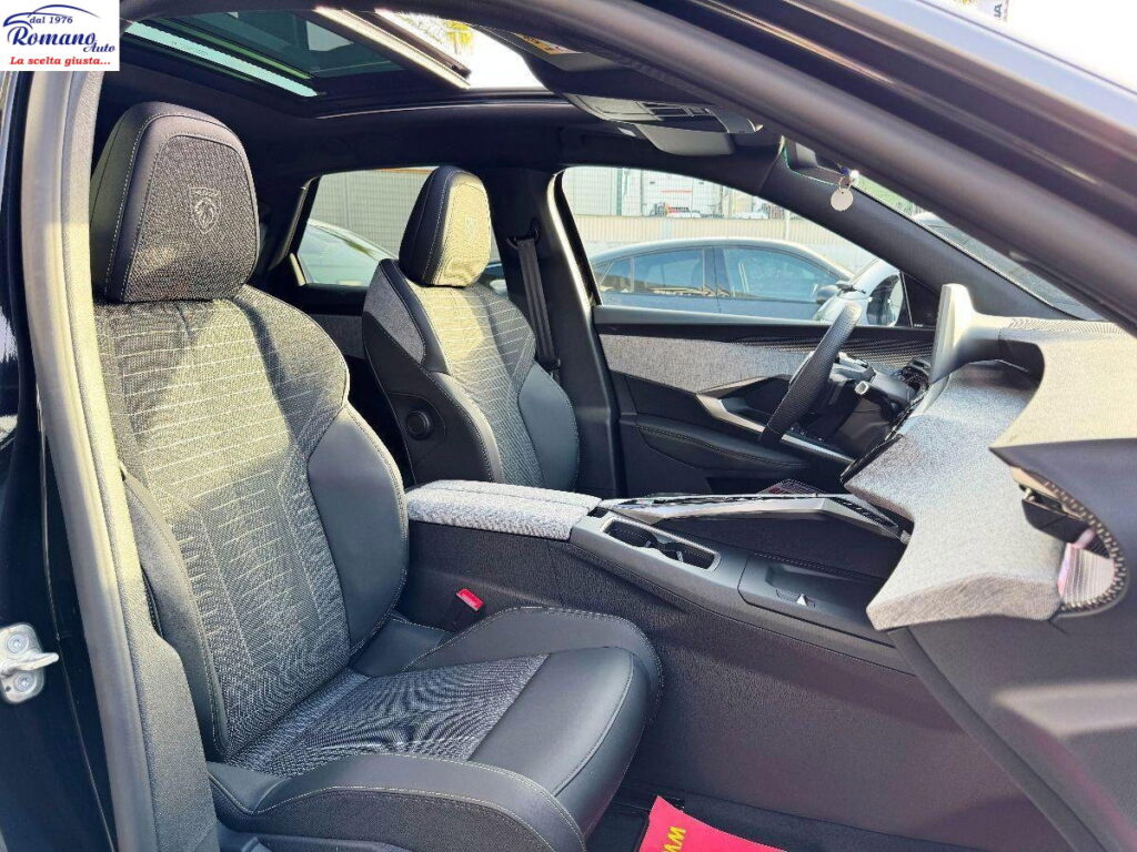 NEW PEUGEOT - 3008  1.2 hybrid GT 136cv e-dcs6#TETTO APRIBILE!