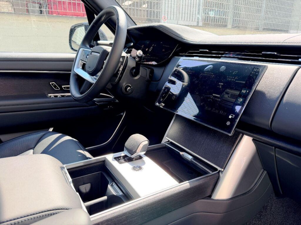 NEW Range Rover Sport 3.0d i6 mhev Dark Edition awd 249cv auto