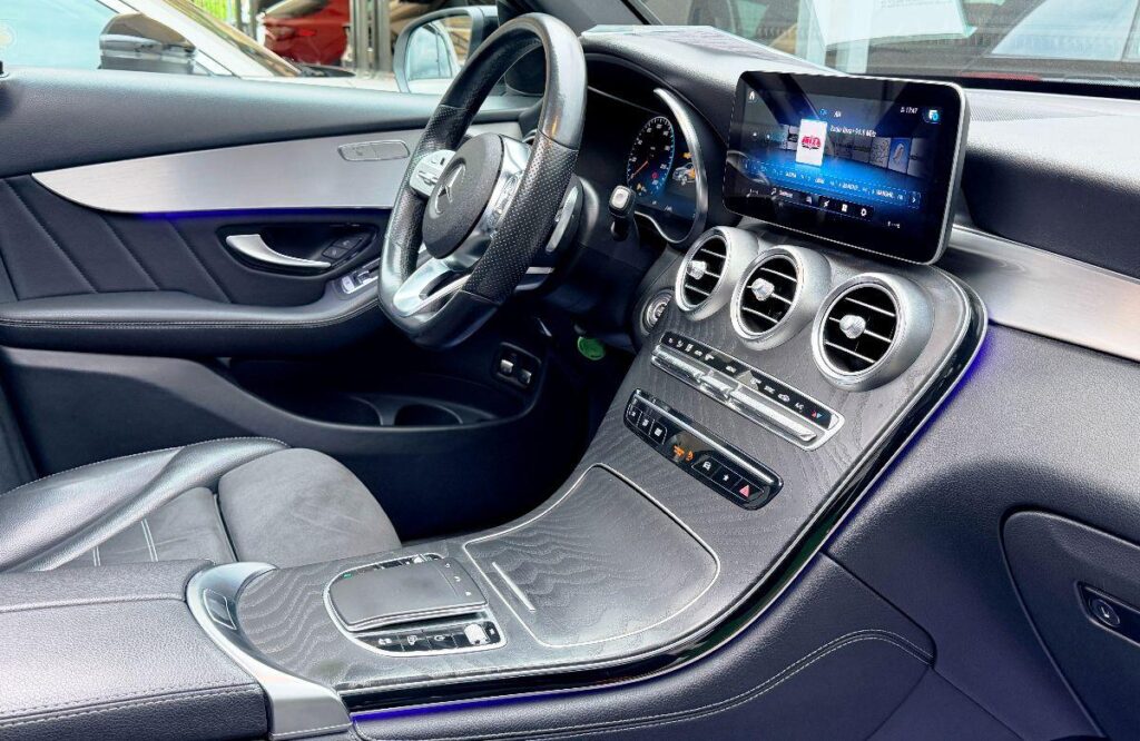 MERCEDES -GLC - 200 d 4Matic AMG Line Premium#TETTO APRIBILE