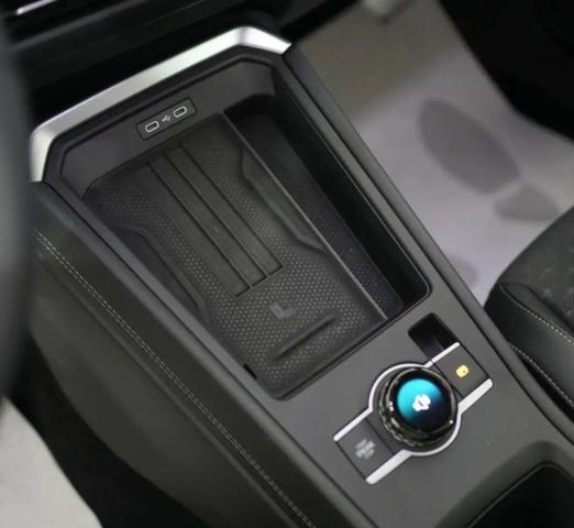 NEW Volkswagen T-Roc 1.5 eTSI ACT 150 CV DSG R-Line#RETROCAMERA!