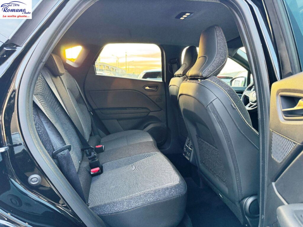 NEW RENAULT - Captur - TCe 90 CV Techno#RETROCAMERA!