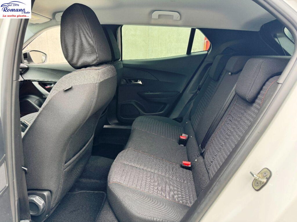 PEUGEOT - 2008 -  BlueHDi 110 Active#NAVIGATORE!