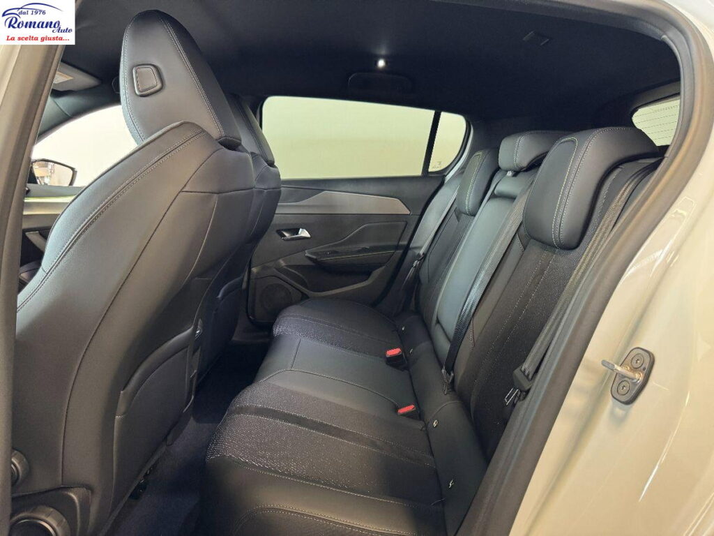 NEW Peugeot 308 3&Acirc;&ordf; serie BlueHDi 130 EAT8 GT#PACK VISION!