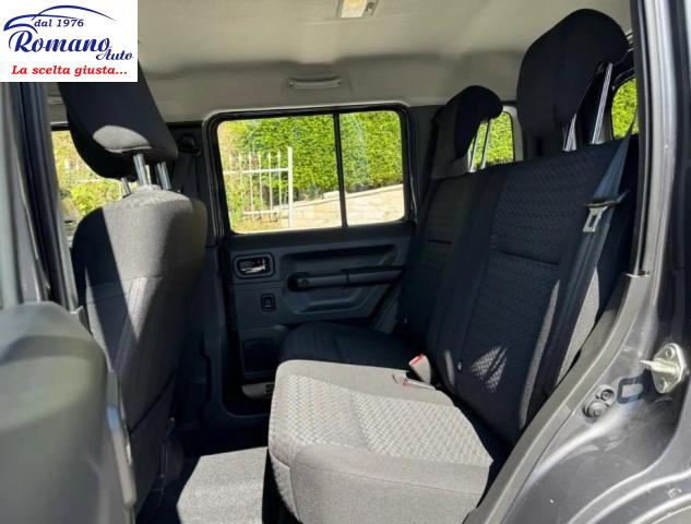 New Suzuki Jimny 1.5 102CV GLX 5P