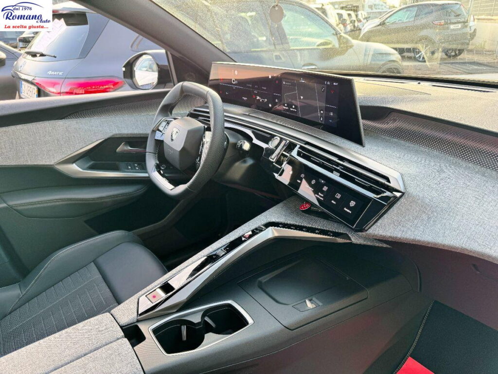 NEW PEUGEOT - 3008  1.2 hybrid GT 136cv e-dcs6#TETTO APRIBILE!PACK VISION!