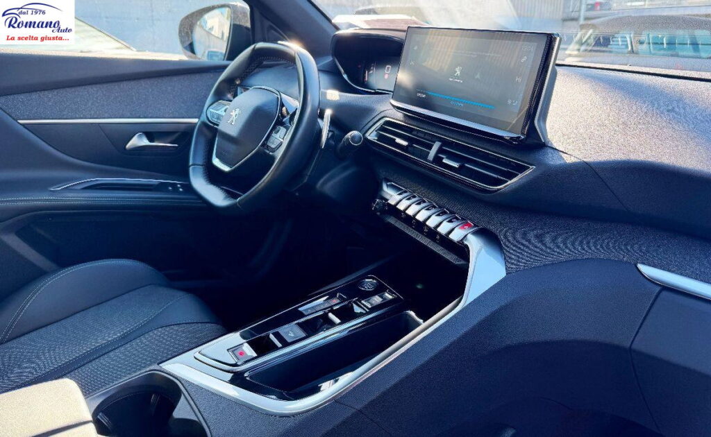 PEUGEOT - 5008  1.5 bluehdi Allure Pack 130cv eat8#7 POSTI!