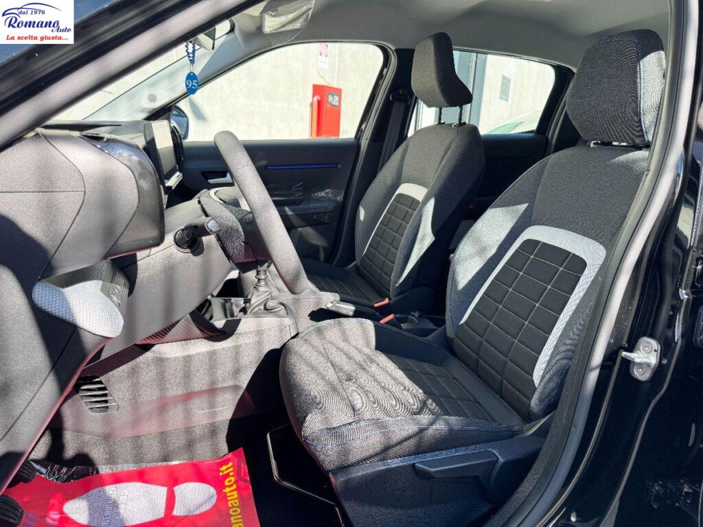 NEW CITROEN - C3 - PureTech 100  Plus#CARPLAY!