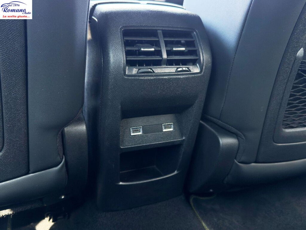 NEW 408 Hybrid 136 e-DCS6 GT