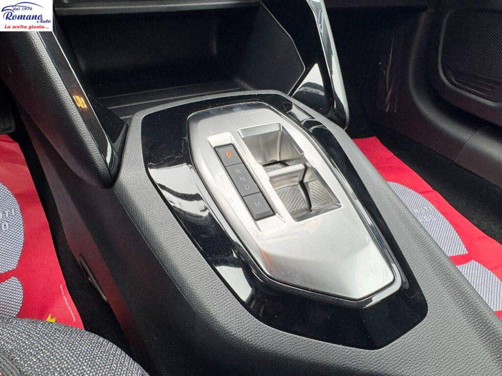 NEW Peugeot 208 1.2 Hybrid 110cv e-DCS6 Style#2 ANNI GARANZIA PEUGEO!