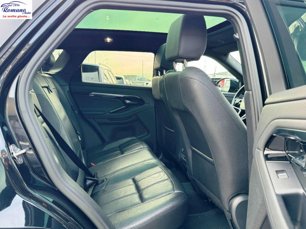 Evoque 2.0d i4 mhev R-Dynamic SE awd 204cv auto#TETTO PANORAMICO!