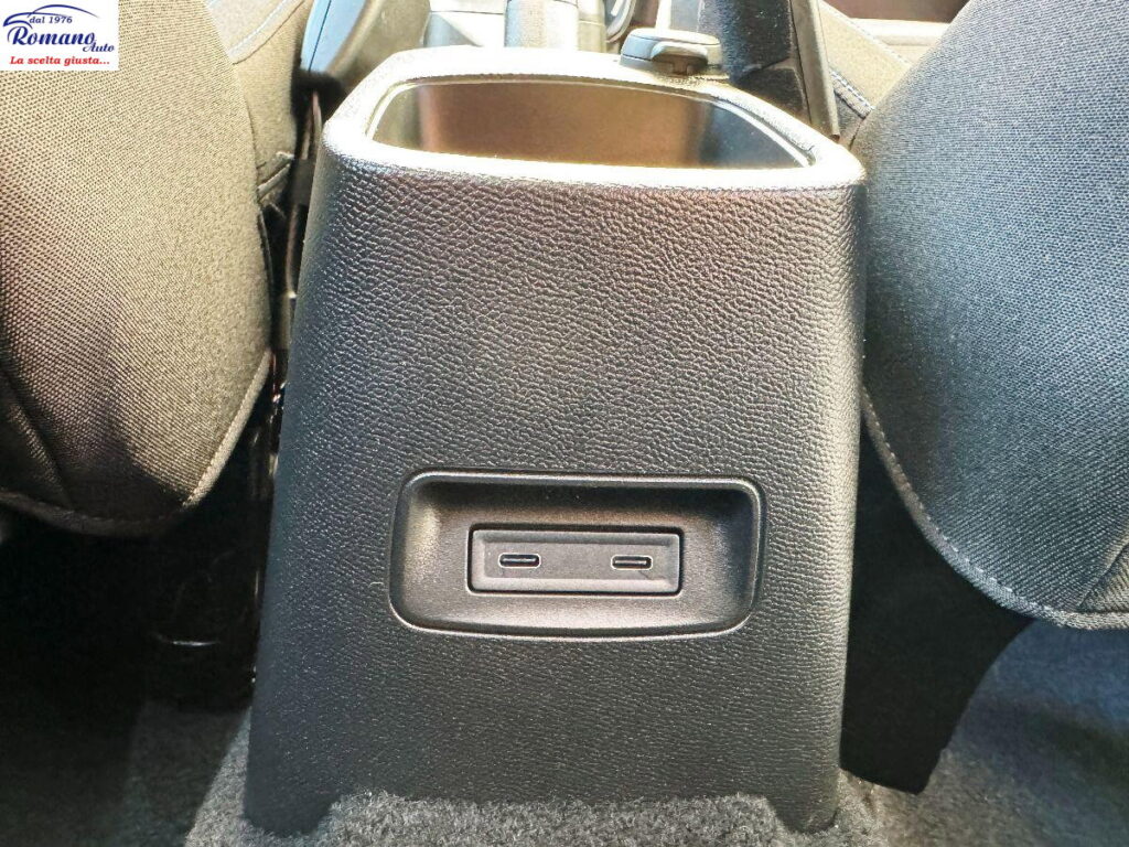 NEW CITROEN - C3 - PureTech 100  Plus#CARPLAY!