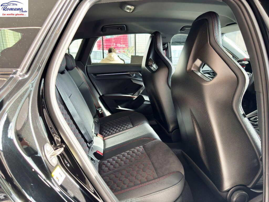 NEW Audi RS3 MY25 TFSI 400CV quattro S tronic#SEDILE A GUSCIO!