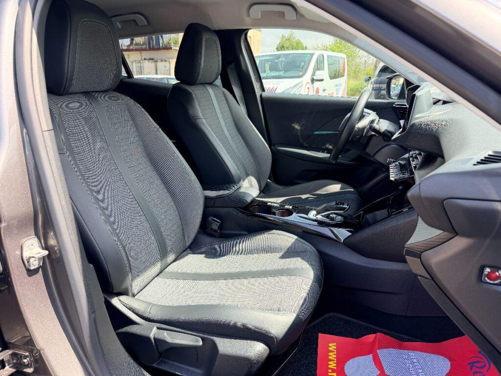 PEUGEOT - 2008  1.5 bluehdi Allure Pack 130cv eat8#VIRTUAL COCKPIT!