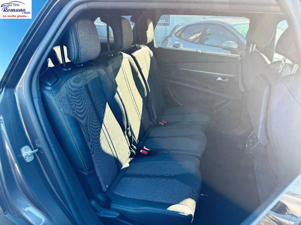 PEUGEOT - 5008  1.5 bluehdi Allure Pack 130cv eat8#7 POSTI!