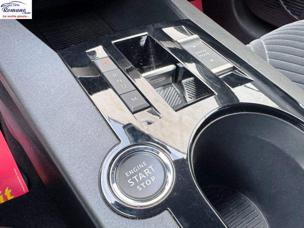 NEW LANCIA - Ypsilon  1.2 mhev LX 100cv e-dct#RETROCAMERA