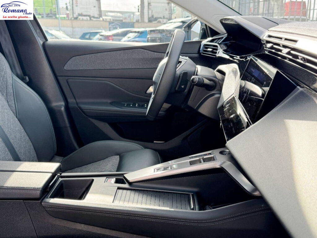 Peugeot 408 1.2 puretech Allure 130cv eat8#RETROCAMERA!