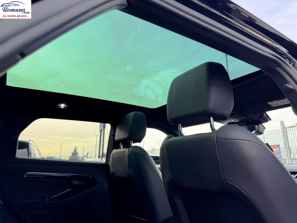 Evoque 2.0d i4 mhev R-Dynamic SE awd 204cv auto#TETTO PANORAMICO!