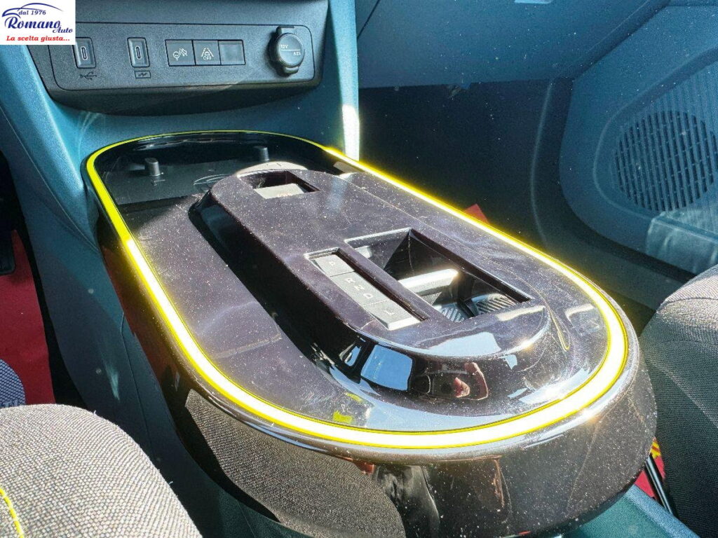 NEW FIAT - Grande Panda - 1.2 Hybrid 100 CV Icon#OK NEO PATENTATI!