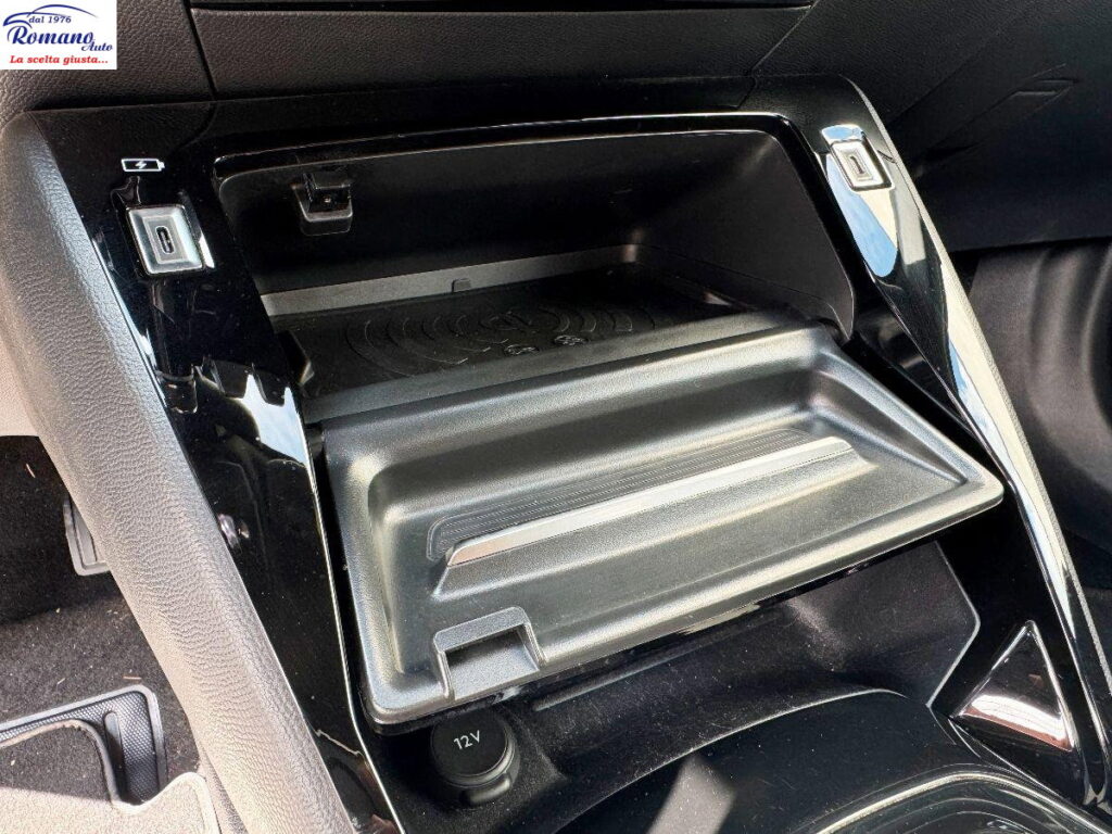 NEW PEUGEOT - 2008  1.5 bluehdi Allure 130 eat8#RETROCAMERA!