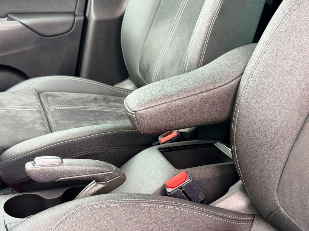 OPEL - Crossland - 1.2 T. 12V 110 CV  Elegance#RETROCAMERA!