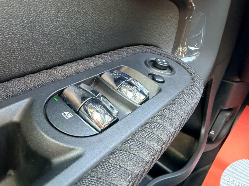 MINI - Countryman Mini  2.0 Cooper SD Business auto#NAVIGATORE!