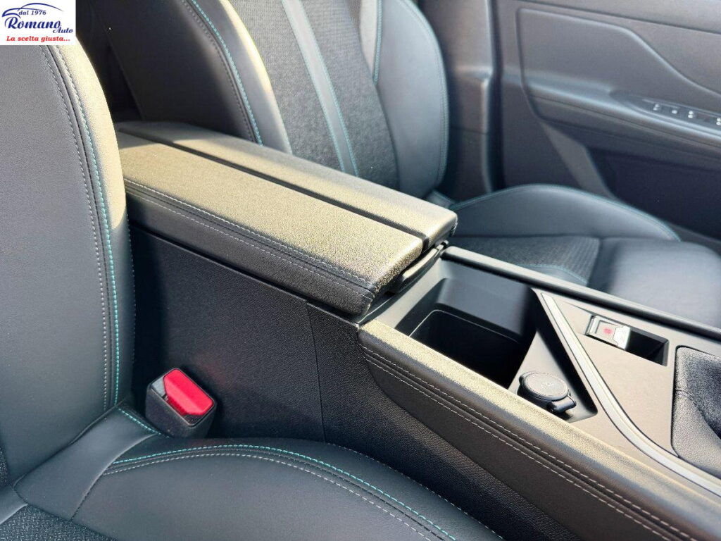 PEUGEOT - 308 SW - 308 PureTech Turbo 130 SW Allure#RETROCAMERA!