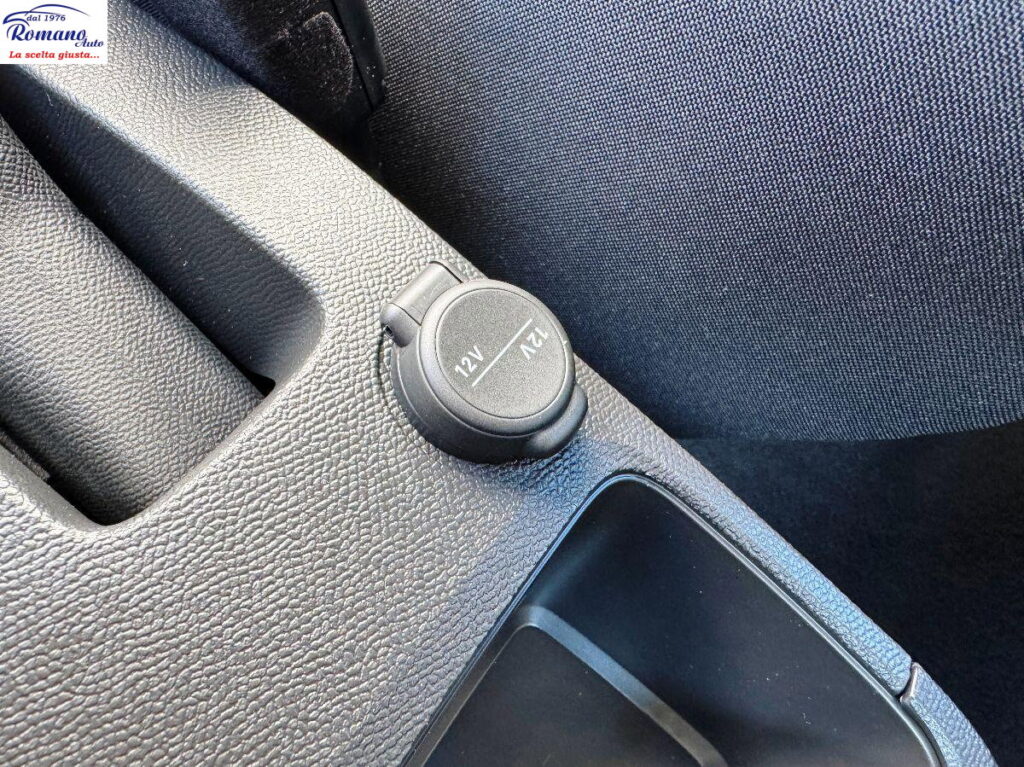 NEW CITROEN - C3 - PureTech 100  Plus#CARPLAY!