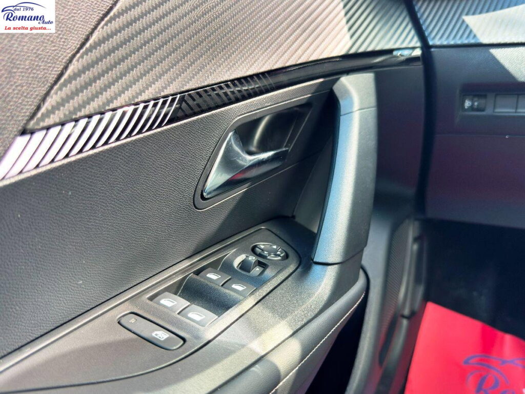 NEW PEUGEOT - 2008 - PureTech 100 Allure#RETROCAMERA!