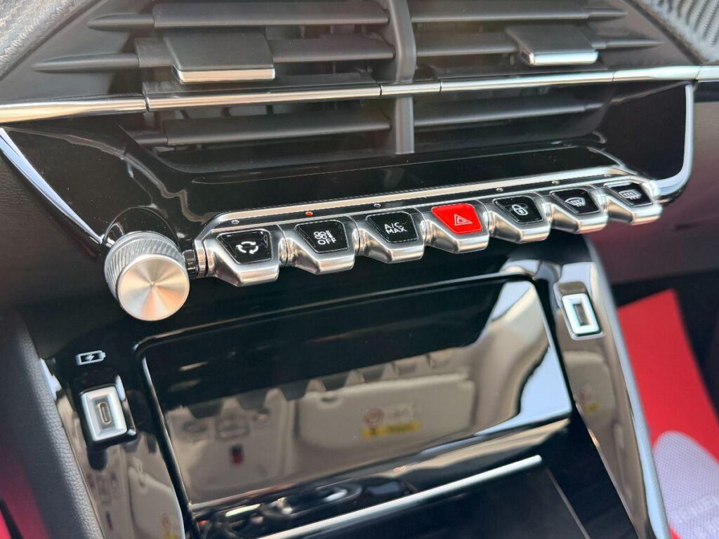 PEUGEOT - 2008  1.5 bluehdi Allure Pack 130cv eat8#VIRTUAL COCKPIT!