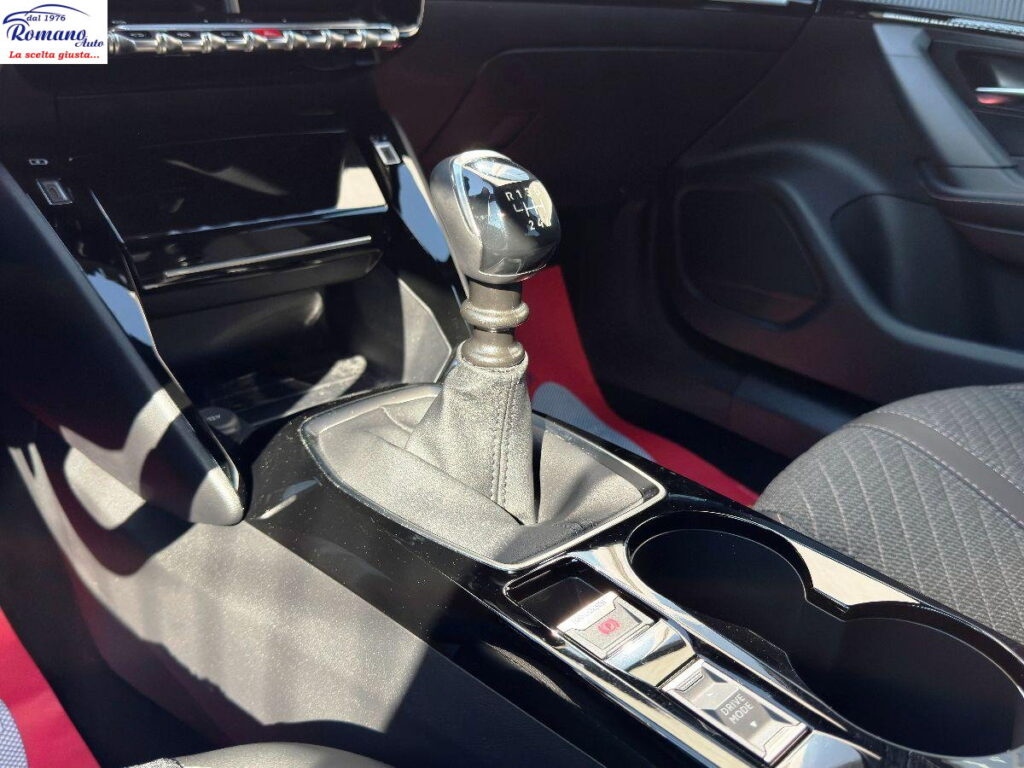 NEW PEUGEOT - 2008 - PureTech 100 Allure#RETROCAMERA!