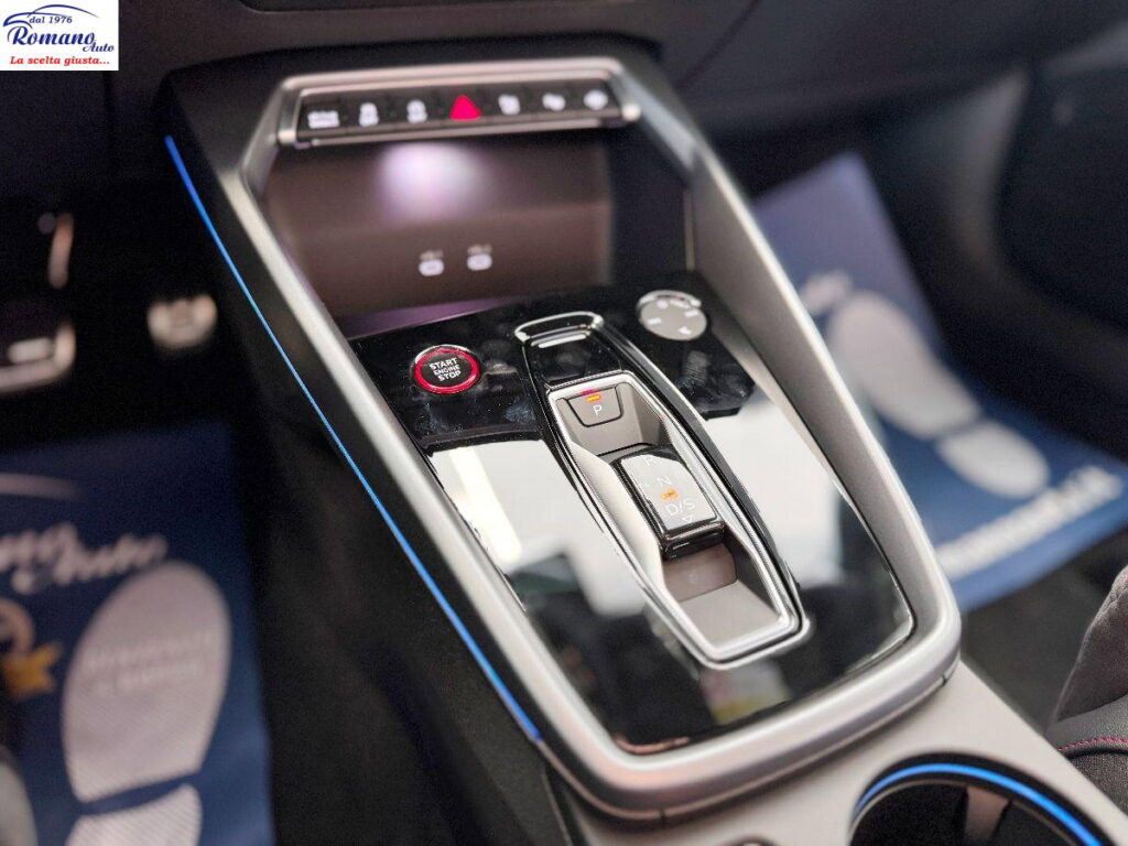 NEW Audi RS3 MY25 TFSI 400CV quattro S tronic#SEDILE A GUSCIO!