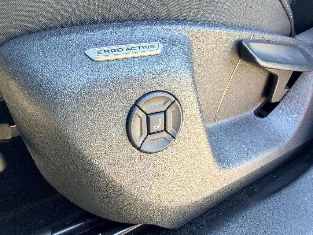 NEW VOLKSWAGEN - Tiguan  2.0 tdi R-Line 150cv dsg#FARI LED MATRIX!