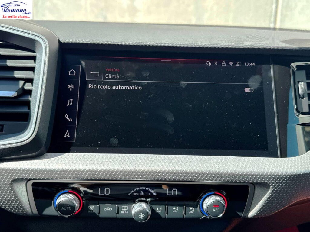 AUDI - A1 Sportback 30 TFSI S tronic Identity Black#S-LINE INTERNO!