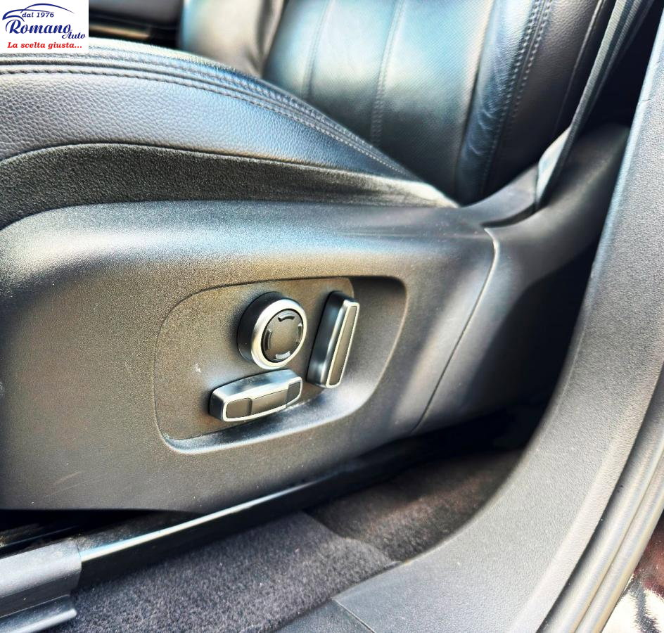 LAND ROVER - Range Rover Evoque 2.0D I4 204 CV AWD Auto R-D.SE#TETTO APRIBILE!