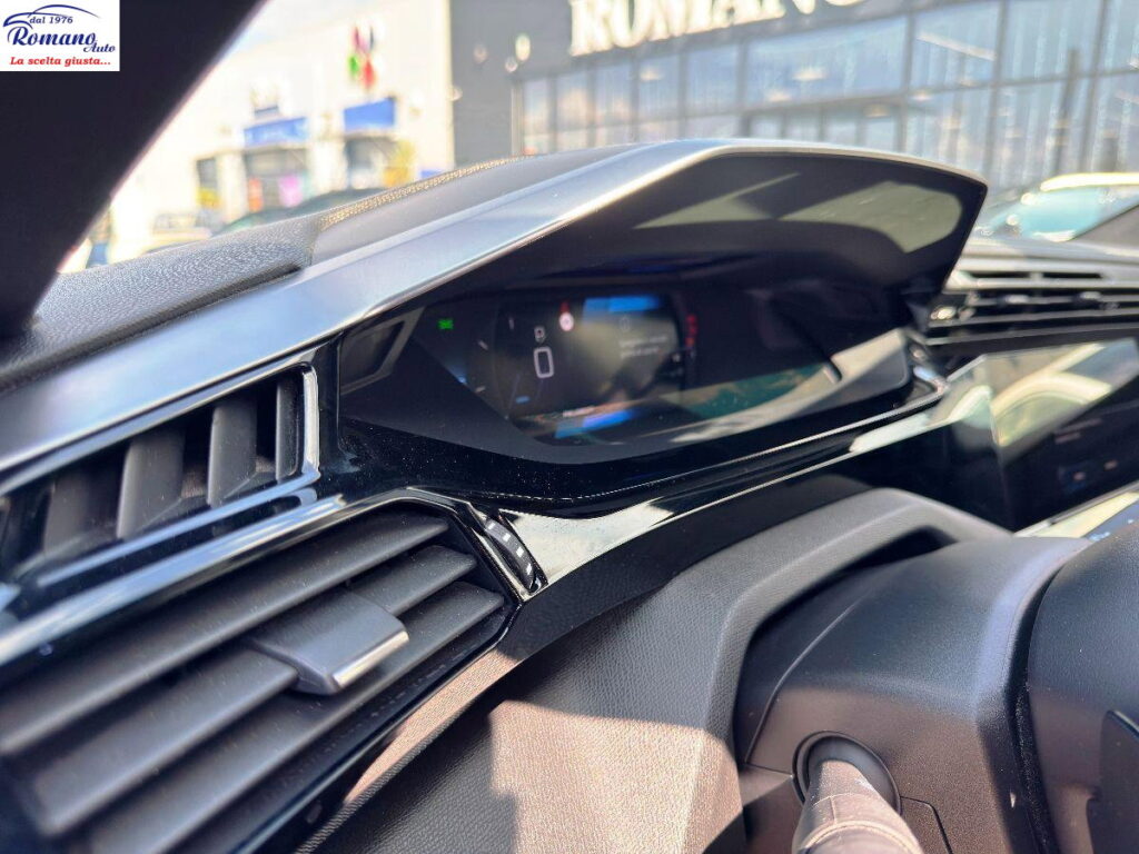 NEW 408 Hybrid 136 e-DCS6 GT