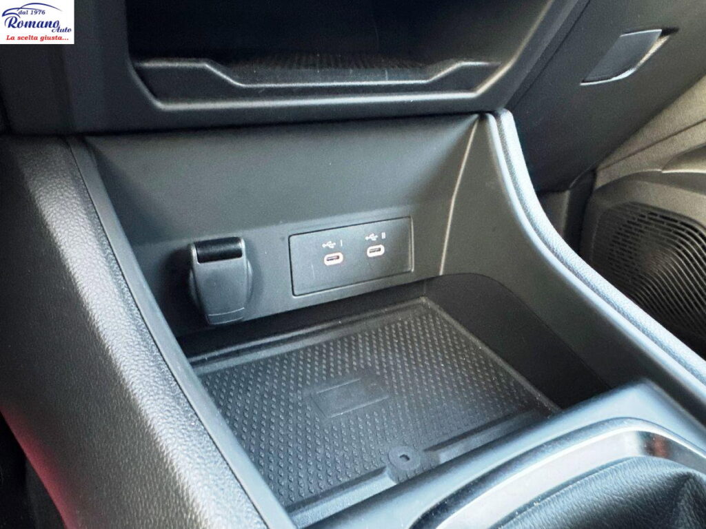 NEW RENAULT - Captur - TCe 90 CV Techno#RETROCAMERA!