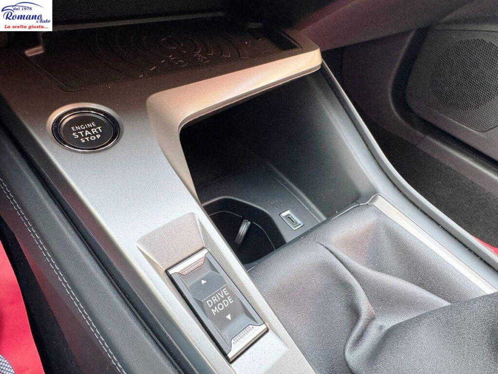 PEUGEOT - 308 SW - 308 PureTech Turbo 130 SW Allure#RETROCAMERA!