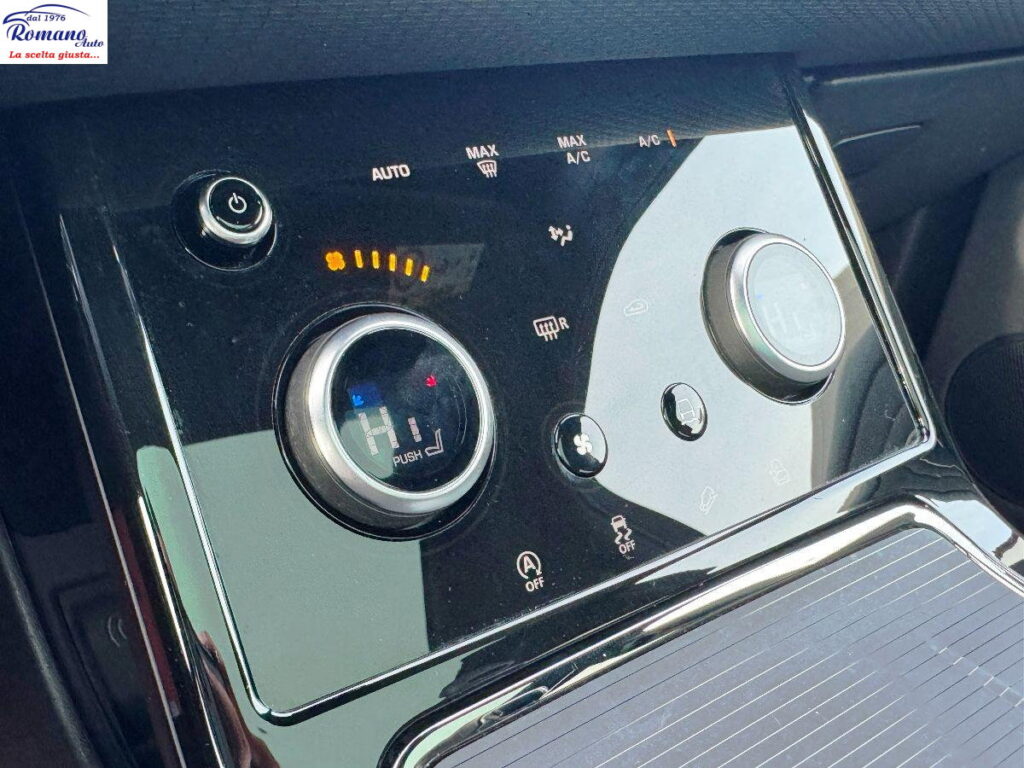 Evoque 2.0d i4 mhev R-Dynamic SE awd 204cv auto#TETTO PANORAMICO!