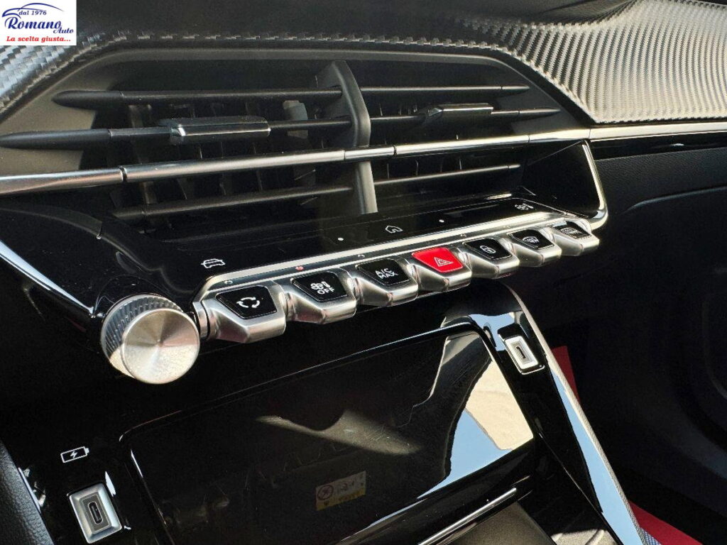 NEW PEUGEOT - 2008 - PureTech 100 Allure#RETROCAMERA!