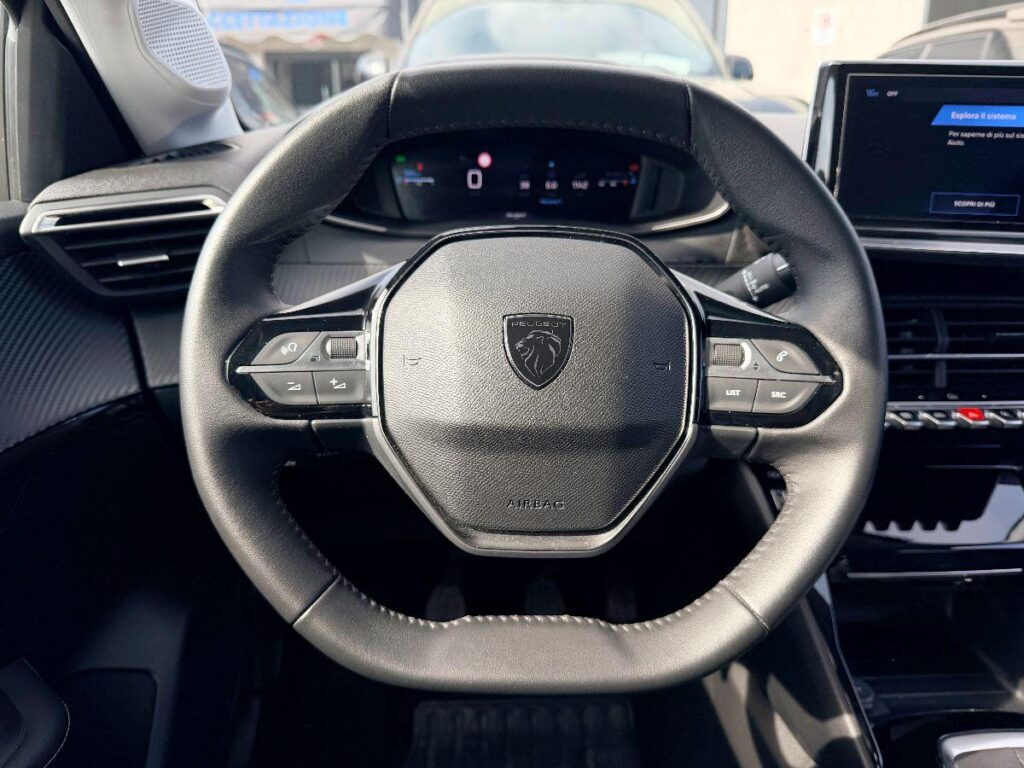 PEUGEOT - 208  1.2 puretech Allure 100cv#RETROCAMERA!