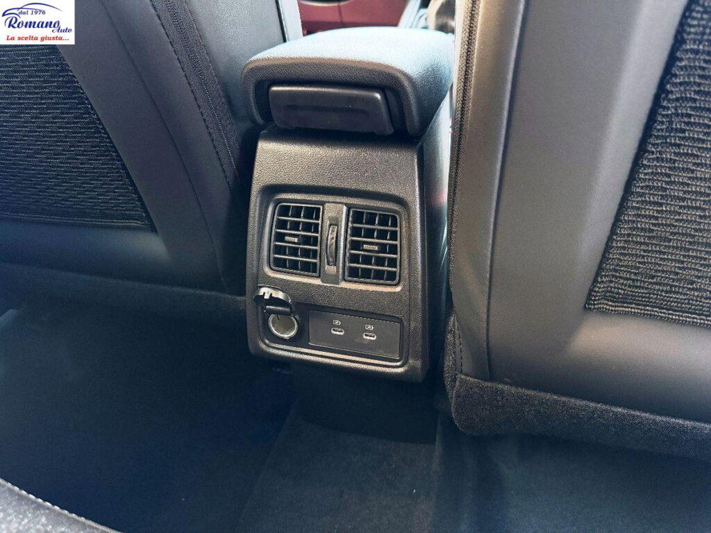 NEW Renault Captur 1.2 ECO-G 120 CV TECHNO#G.P.L DI SERIE!#NEW MODEL!