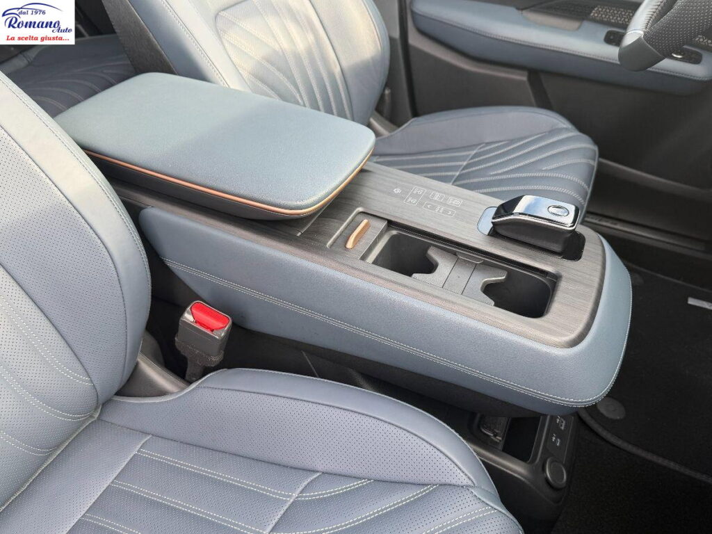 NEW NISSAN - Ariya  87 kWh Evolve + 4wd#TETTO PANORAMICO!