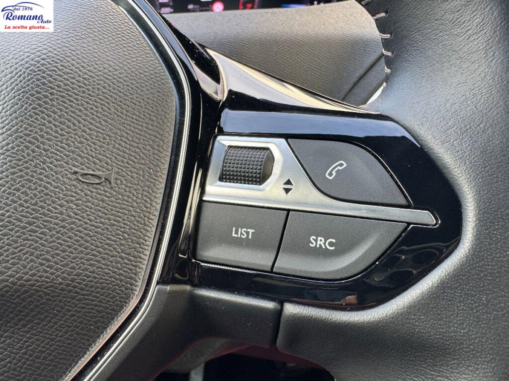 PEUGEOT - 3008 - PureTech Turbo 130 Allure Pack#RETROCAMERA