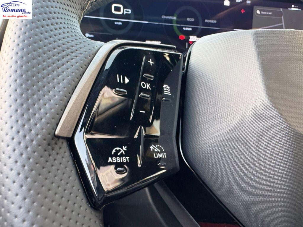 NEW PEUGEOT - 3008  1.2 hybrid GT 136cv e-dcs6#TETTO APRIBILE!