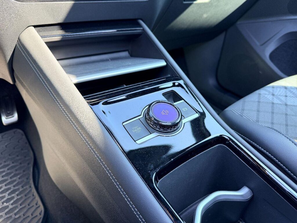 NEW VOLKSWAGEN - Tiguan  2.0 tdi R-Line 150cv dsg#FARI LED MATRIX!