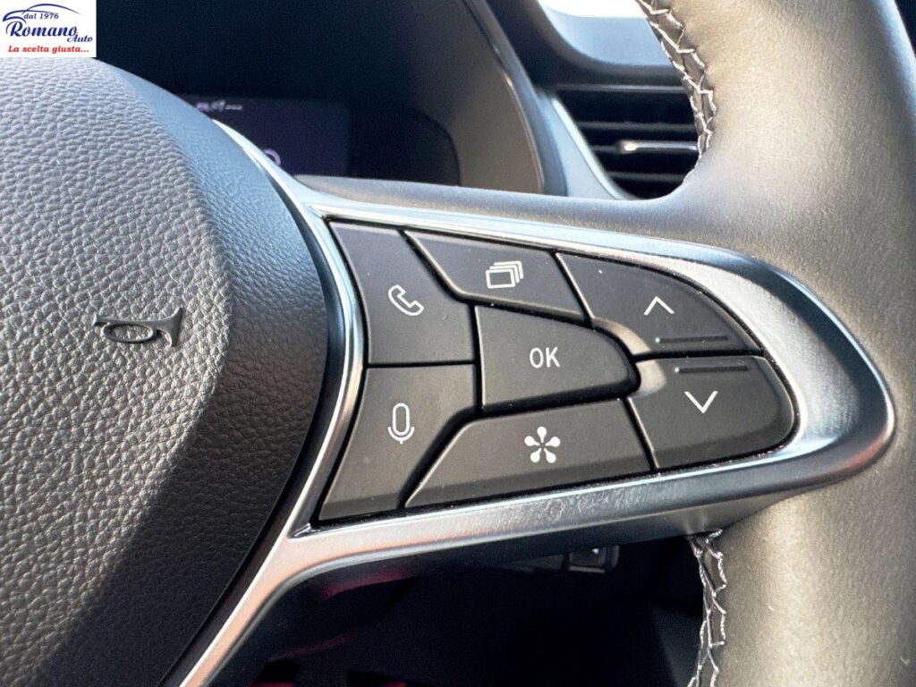 NEW RENAULT - Captur - TCe 90 CV Techno#RETROCAMERA!