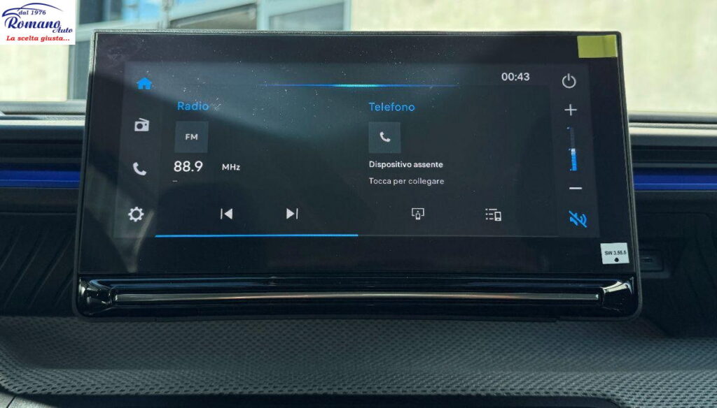 NEW CITROEN - C3 - PureTech 100  Plus#CARPLAY!