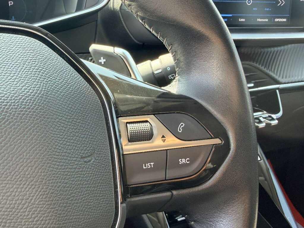 PEUGEOT - 2008  1.5 bluehdi Allure Pack 130cv eat8#VIRTUAL COCKPIT!